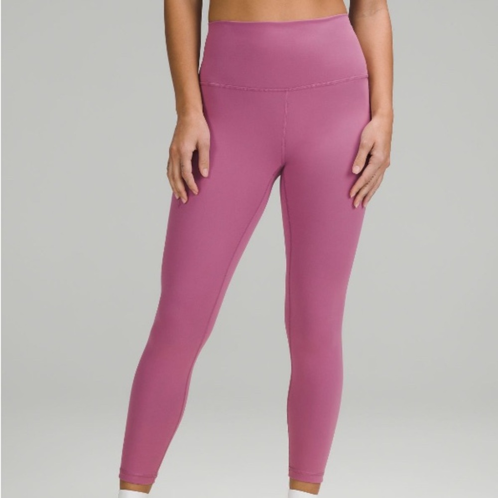 Wunder Train High-Rise Tight with Pockets 25"